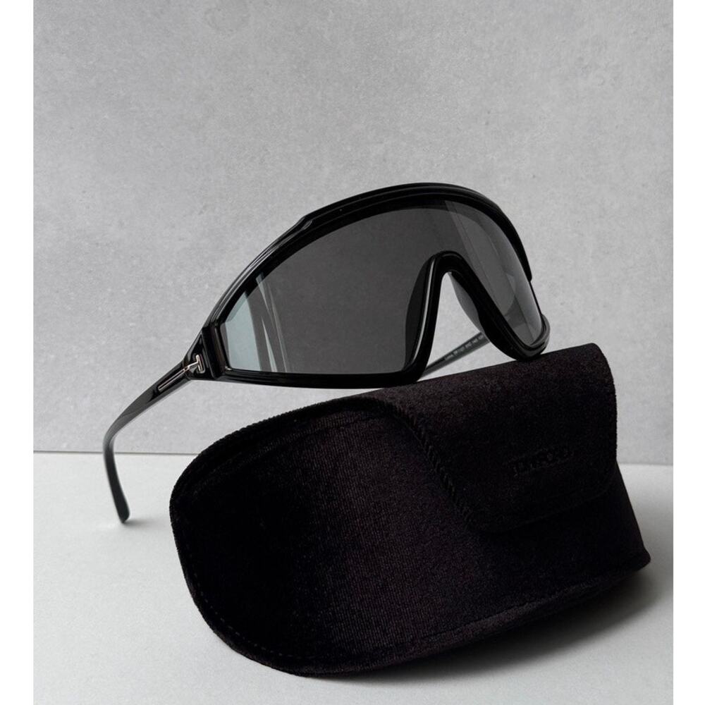 NEW Tom Ford FT1121 Lorna Mask Sunglasses Black Grey $660